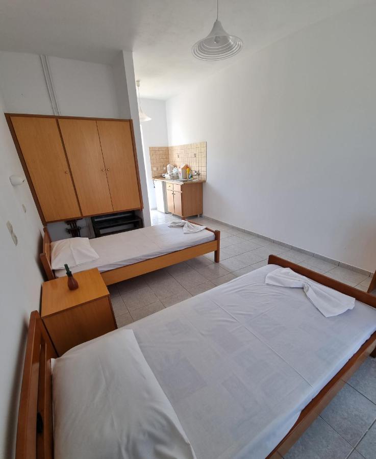 White Rose Apartment Kampos  ภายนอก รูปภาพ
